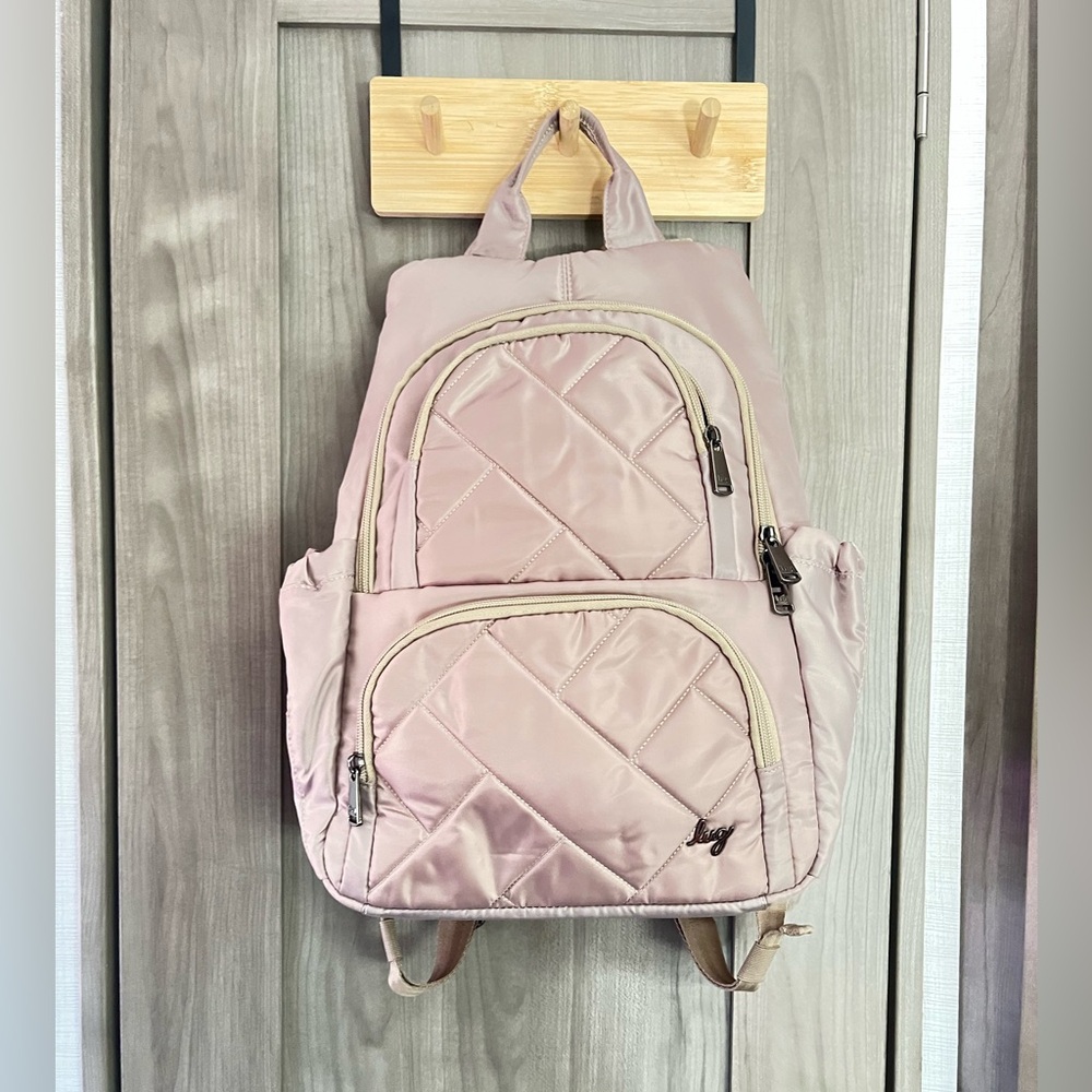Lug hatchback backpack